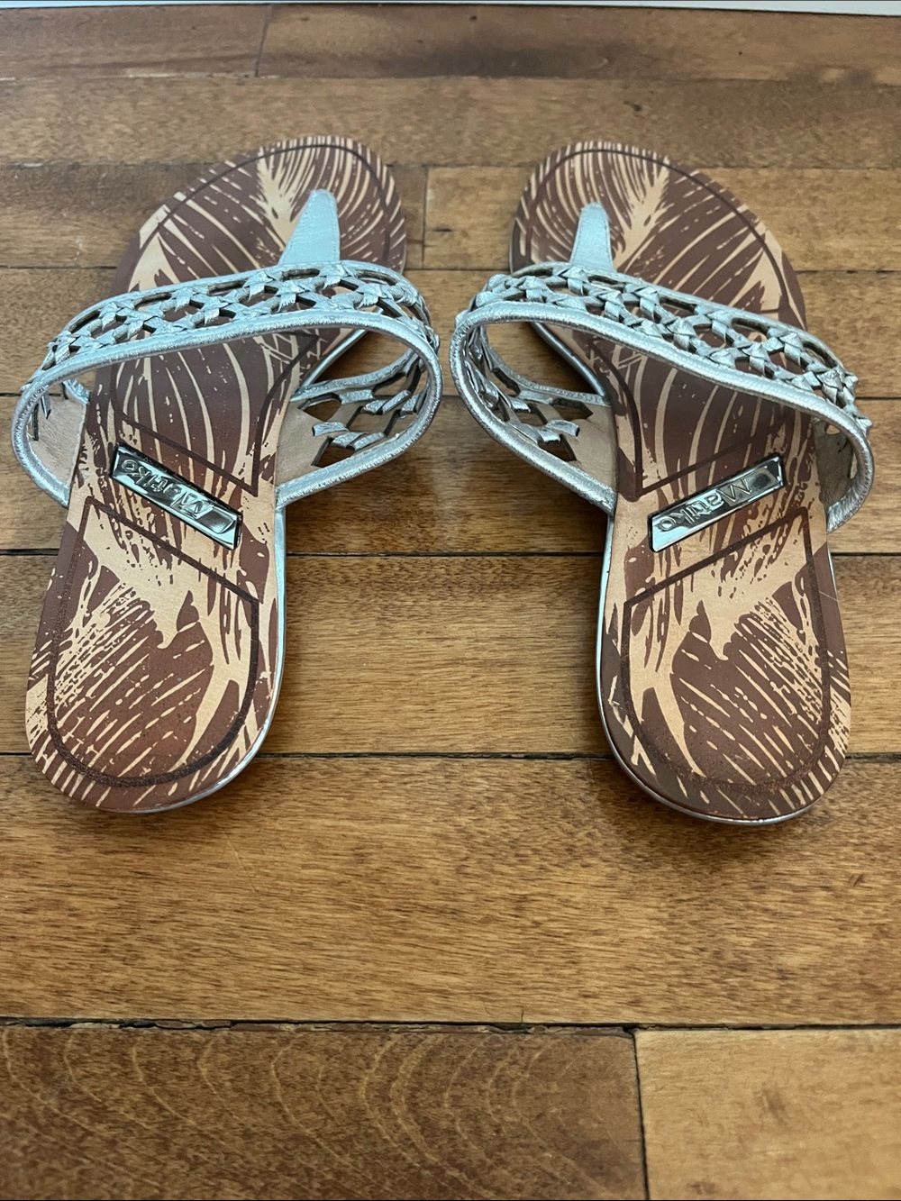 Matiko Fiona Silver Leather Woven Thong Sandals Women's Size 8.5 Boho - Picture 4 of 11